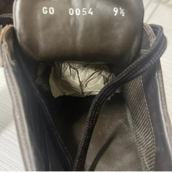 Louis Vuitton sneakers - Picture 5 of 9